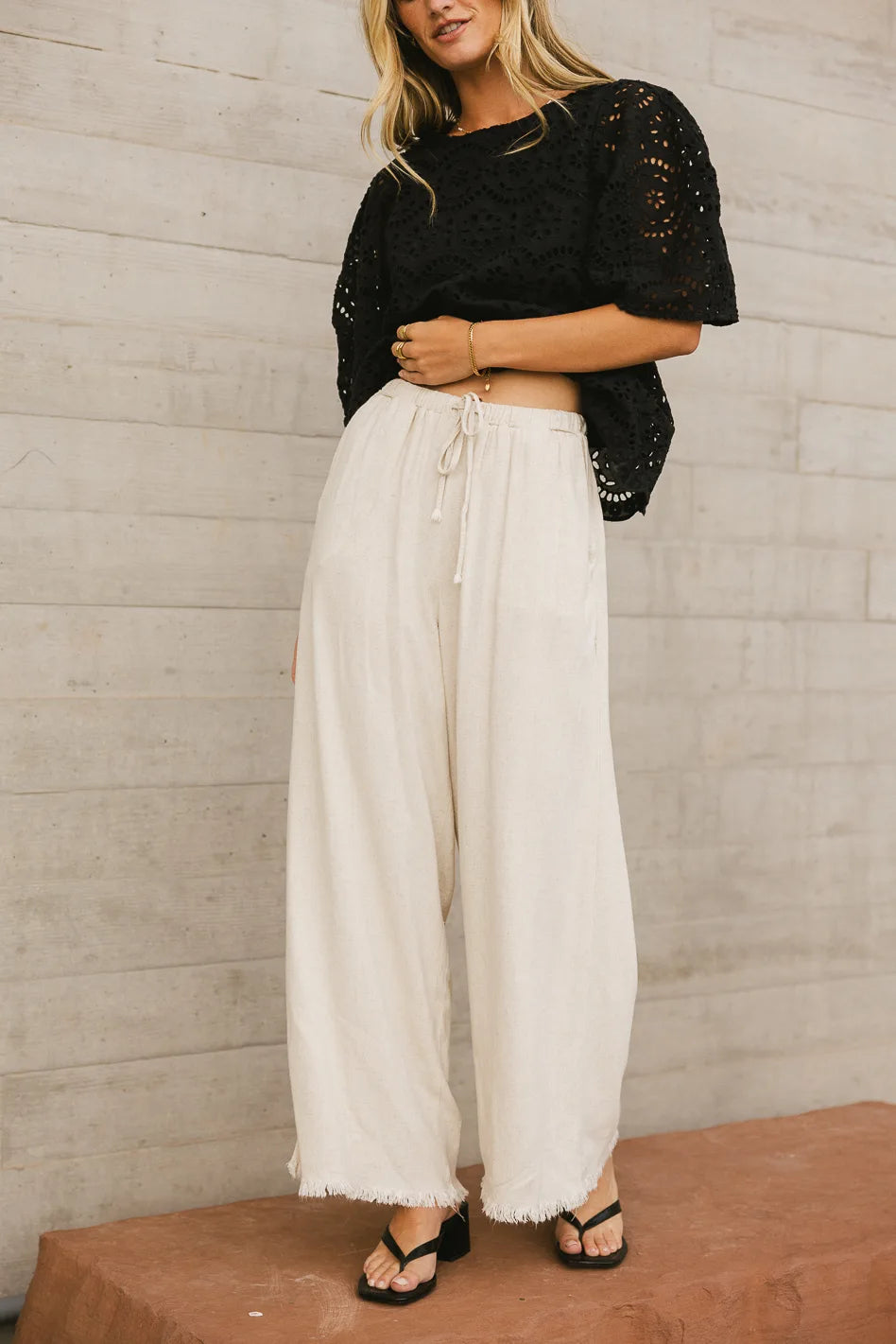 Tatum Woven Pants in Oatmeal